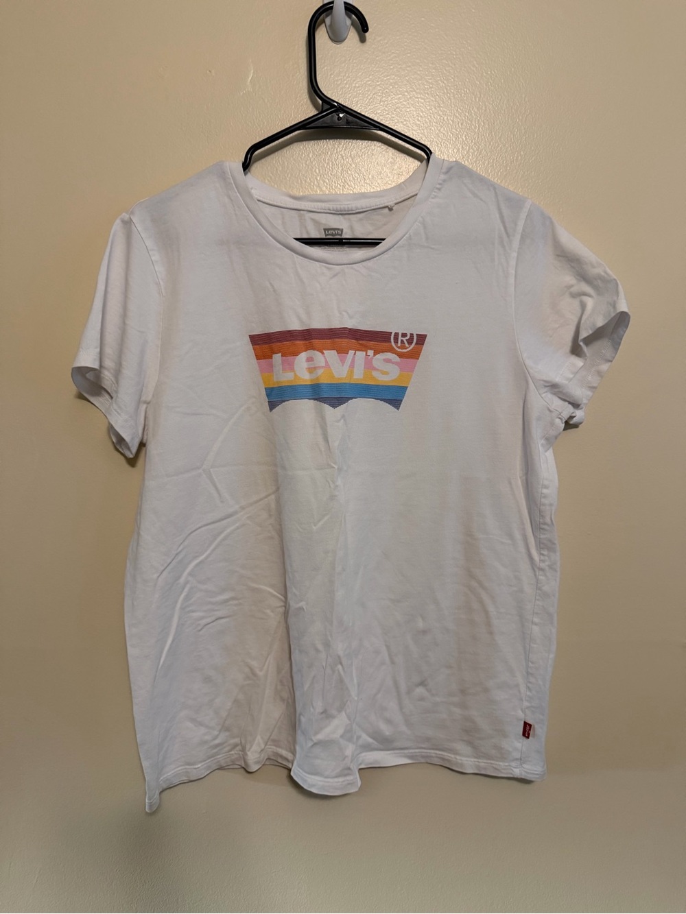 Levi's White Short-Sleeve Tee with Rainbow Batwing Logo